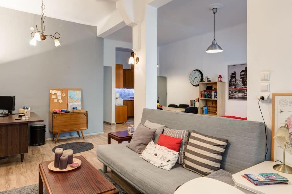 Renovated, Open And Functional Old House Héraklion